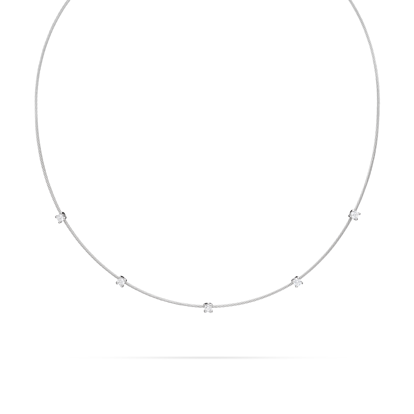 Single Unity Necklace With 5 Diamonds