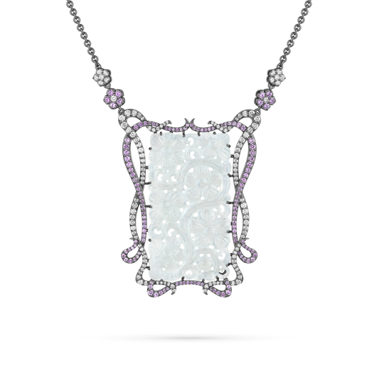 Jade pendant necklace